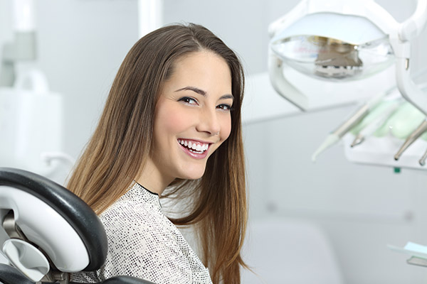 Cosmetic Dental Options For Your Smile Makeover