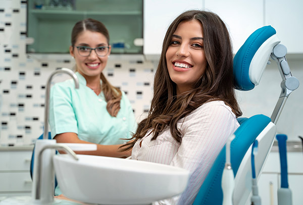 Dental Bonding And Teeth Whitening