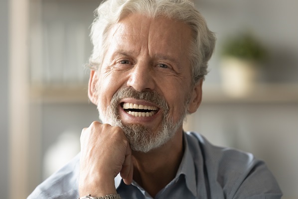 Reasons To Visit A Dental Office For Dentures